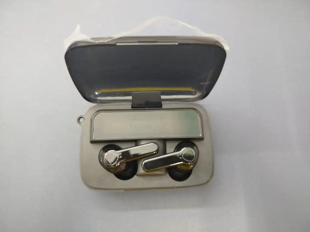 Auriculares M19 V5.3