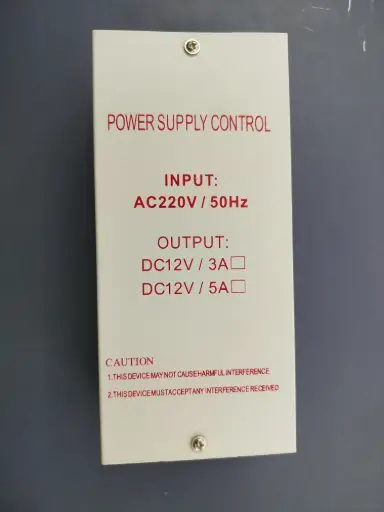 Control de alimentación INPUT AC 220V/ 50Hz OUTPUT DC 12V/3A-5A