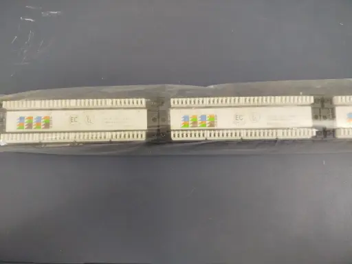 Accesorio de circuito de comunicación certificado Cat. 6.